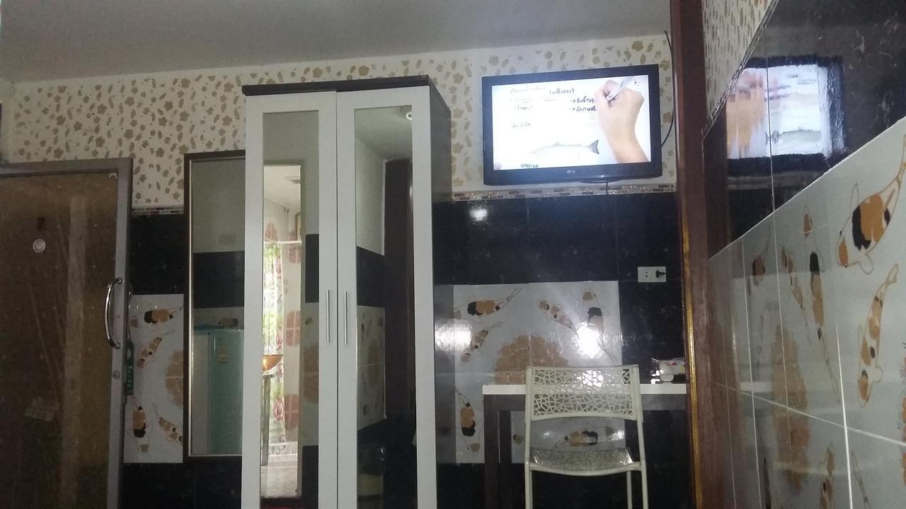 Jasmin Guest House Pattaya Luaran gambar