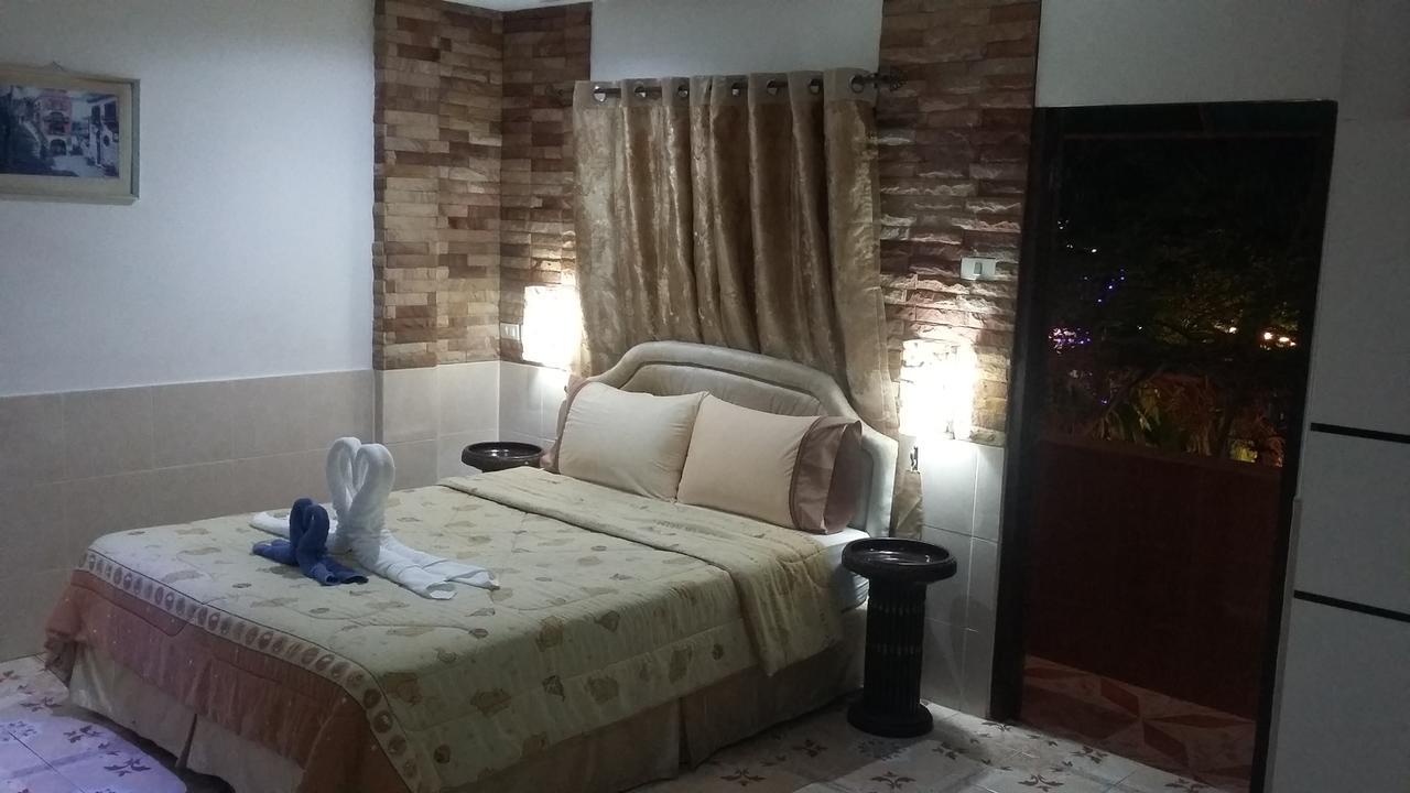 Jasmin Guest House Pattaya Luaran gambar
