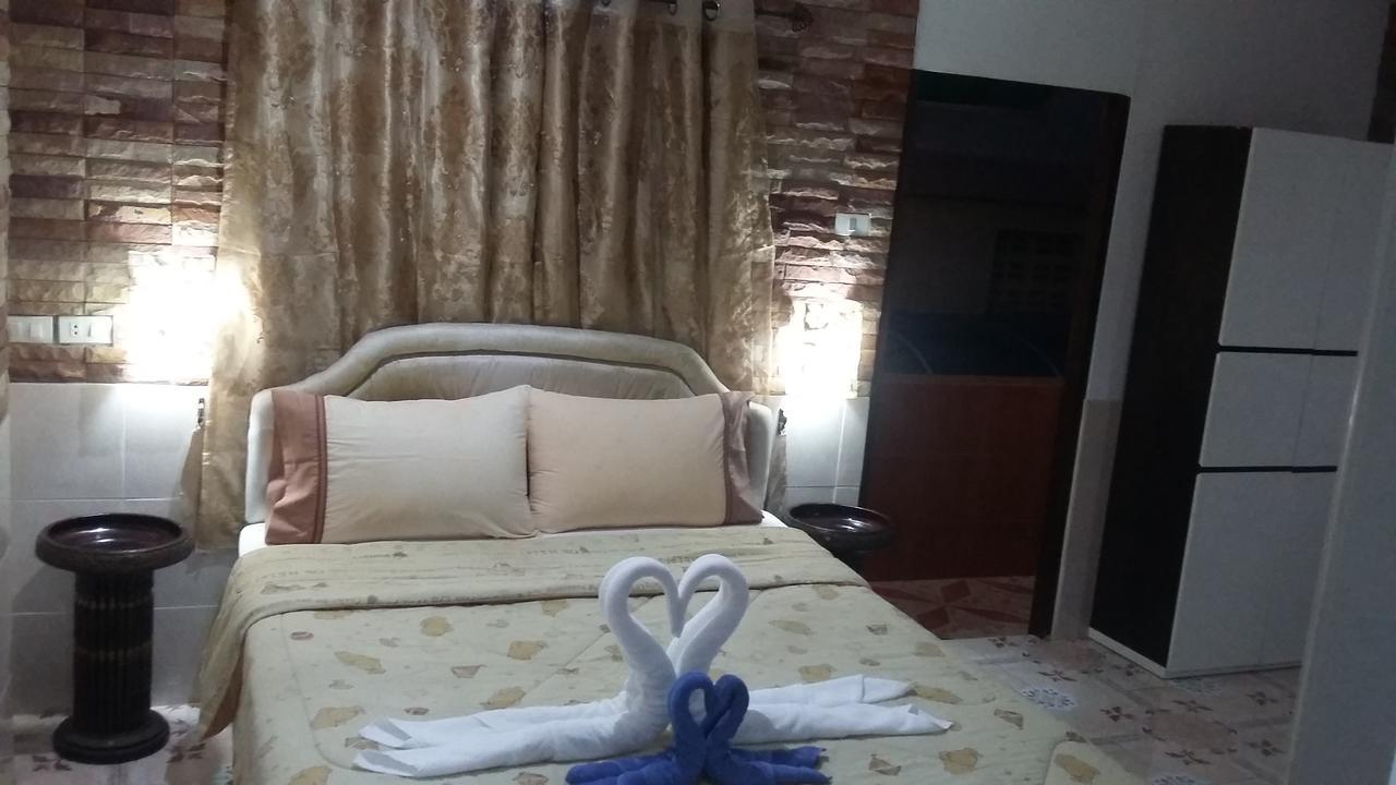 Jasmin Guest House Pattaya Luaran gambar