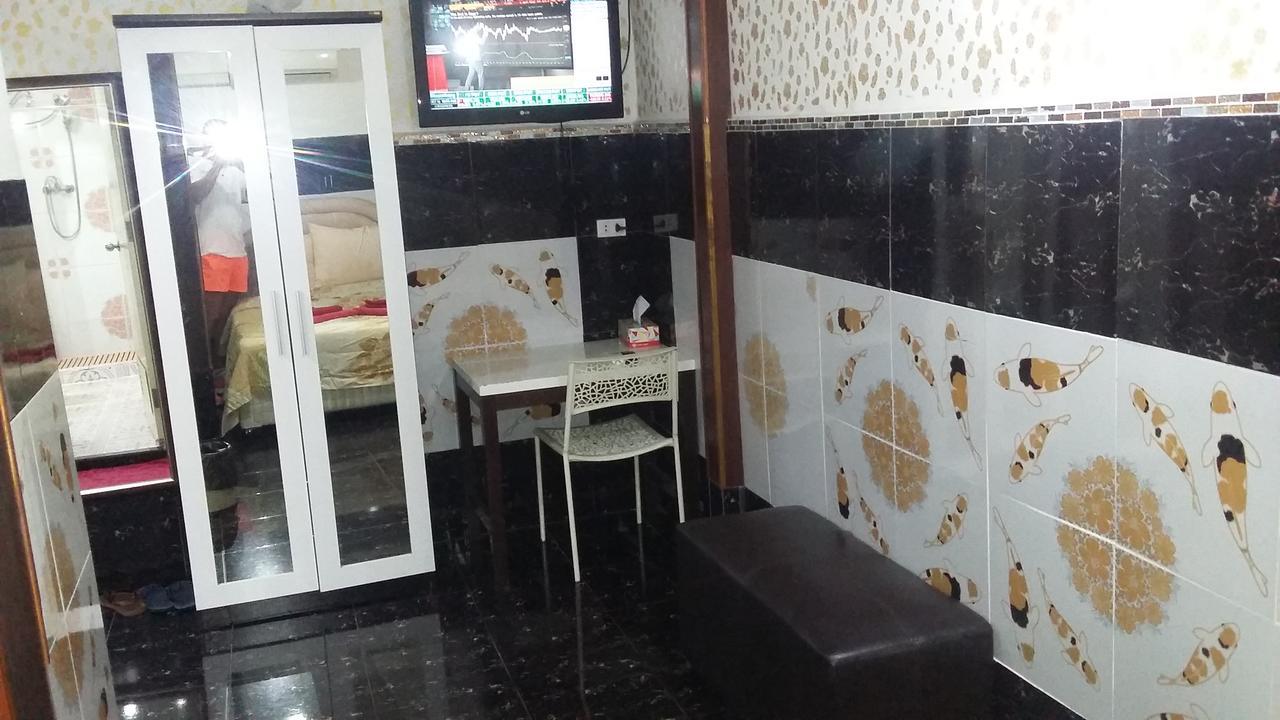 Jasmin Guest House Pattaya Luaran gambar