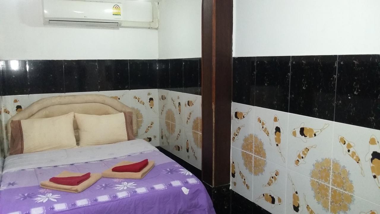 Jasmin Guest House Pattaya Luaran gambar