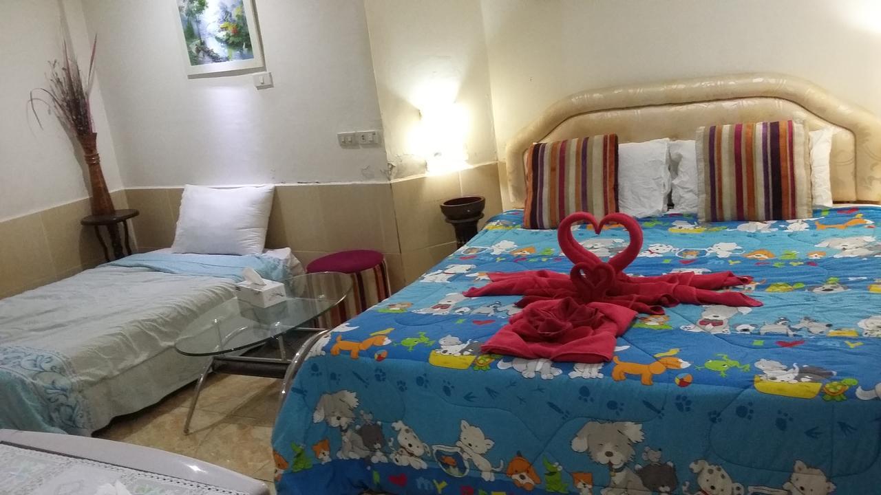 Jasmin Guest House Pattaya Luaran gambar