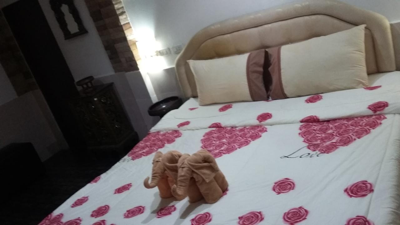 Jasmin Guest House Pattaya Luaran gambar