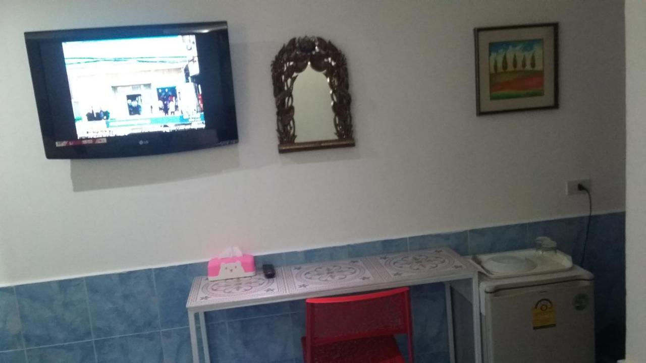 Jasmin Guest House Pattaya Luaran gambar